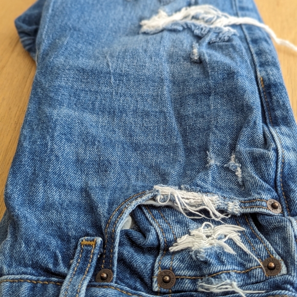 Abercrombie Jeans - Picture 3 of 5